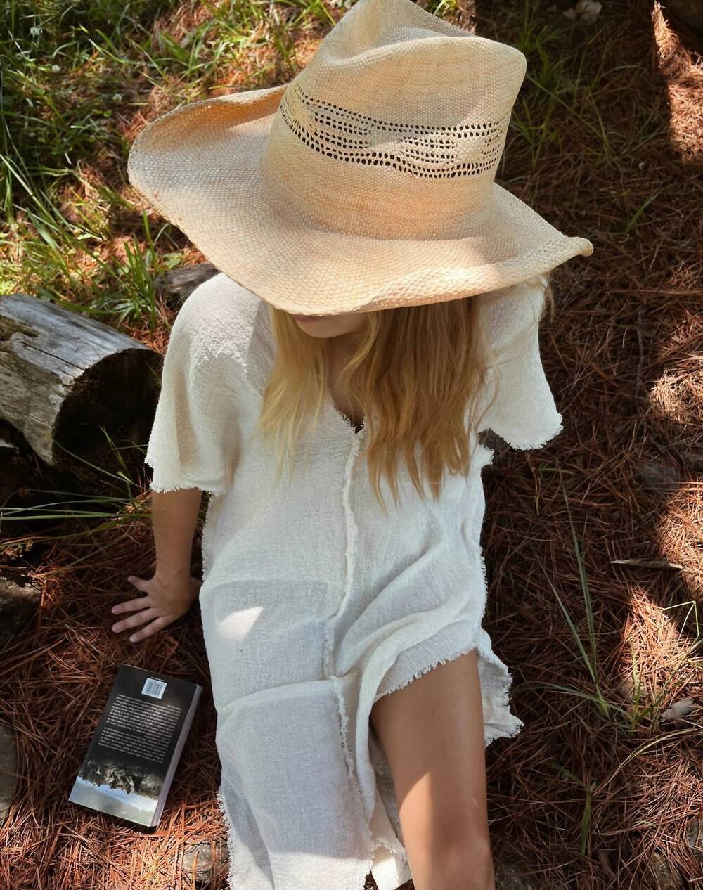 NEW QUITA cuenca v-neck cover-up in ivory